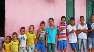 20 éves házasok voltak, és volt 13 fiúk. De még volt egy nagy vágyuk!