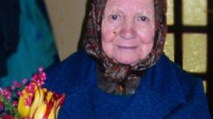 Egyszer volt, hol nem volt, volt egyszer kislány, akit Ilonának hívtak...