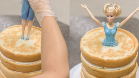 A kislányok kedvence a Barbie babás torta. Házilag is egyszerűen elkészíthető!