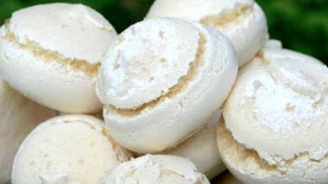 10 perc alatt kész ez a csodás habcsók. Még a sütőt sem kell begyújtani!