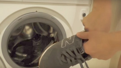 Nyugodtan kimoshatod a cipőt a mosógépben, ha betartod ezeket a szabályokat